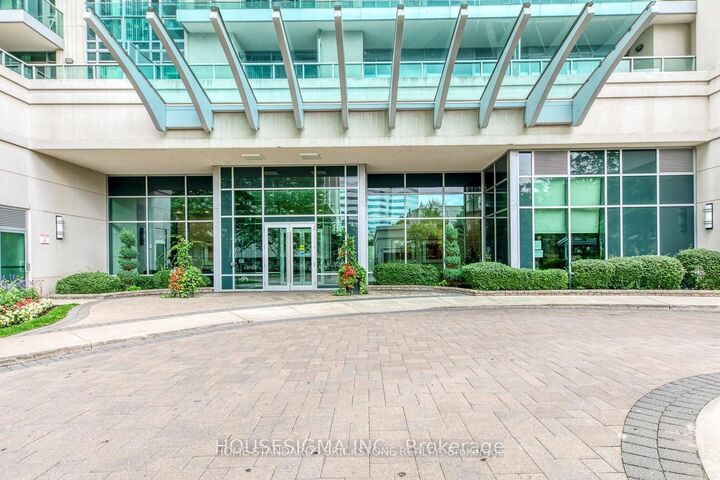 Property Photo:  17 Anndale Drive 308  ON M2N 2W7 
