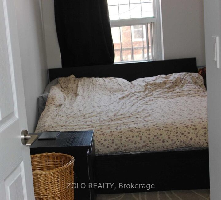 Property Photo: 1549 O'Connor Drive ON M5B 2E7