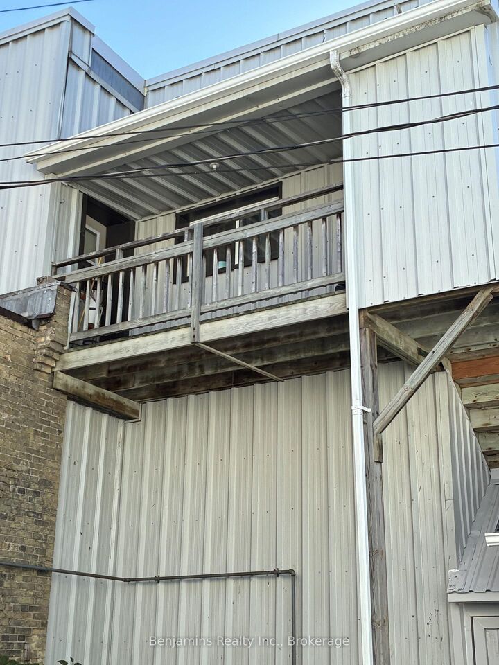 Property Photo:  421 Main Street S  ON N0M 1S6 