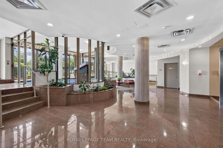 Property Photo: 215 Parkdale Avenue 601 ON K1Y 4T8