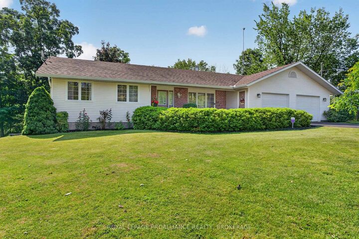 Property Photo: 6930 Perth Road ON K0H 2L0