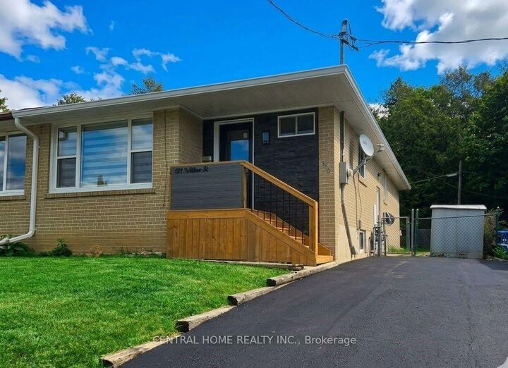 137 Willow Lane — photo 1