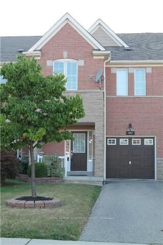 Property Photo: 3967 Stardust Drive ON L5M 8A6