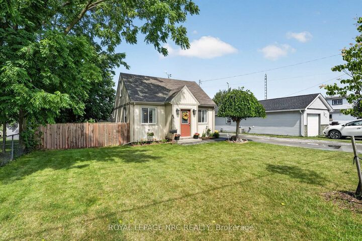 Property Photo: 63 Oakwood Street ON L3K 5G1