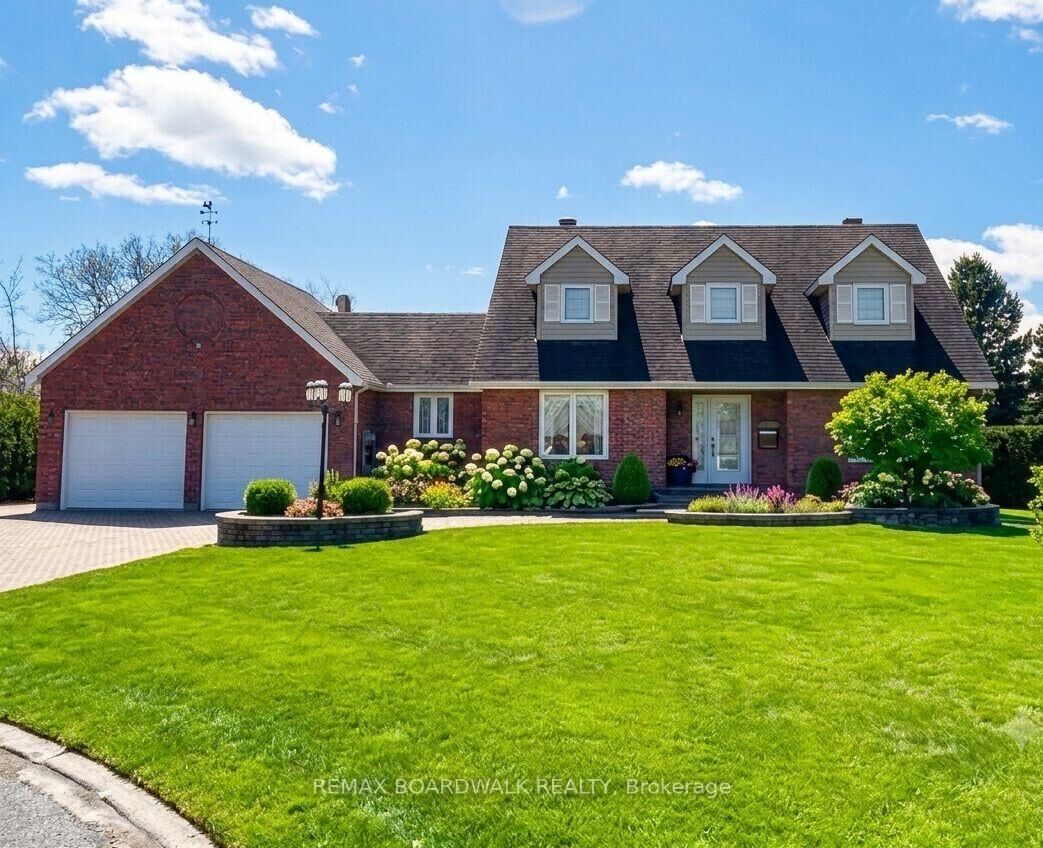 Property Photo: 32 Faucher Boulevard ON K0A 1M0