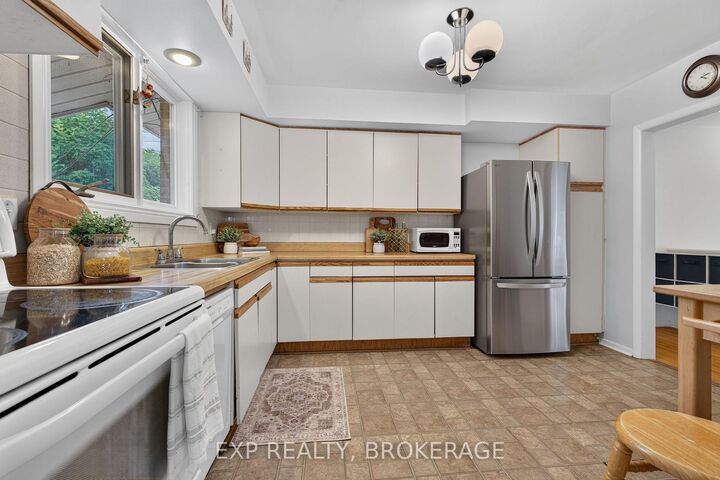 Property Photo: 11 Pember Place ON K7M 2P8