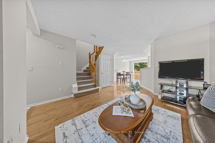 Property Photo: 46 Margrave Avenue ON K1T 3Y2