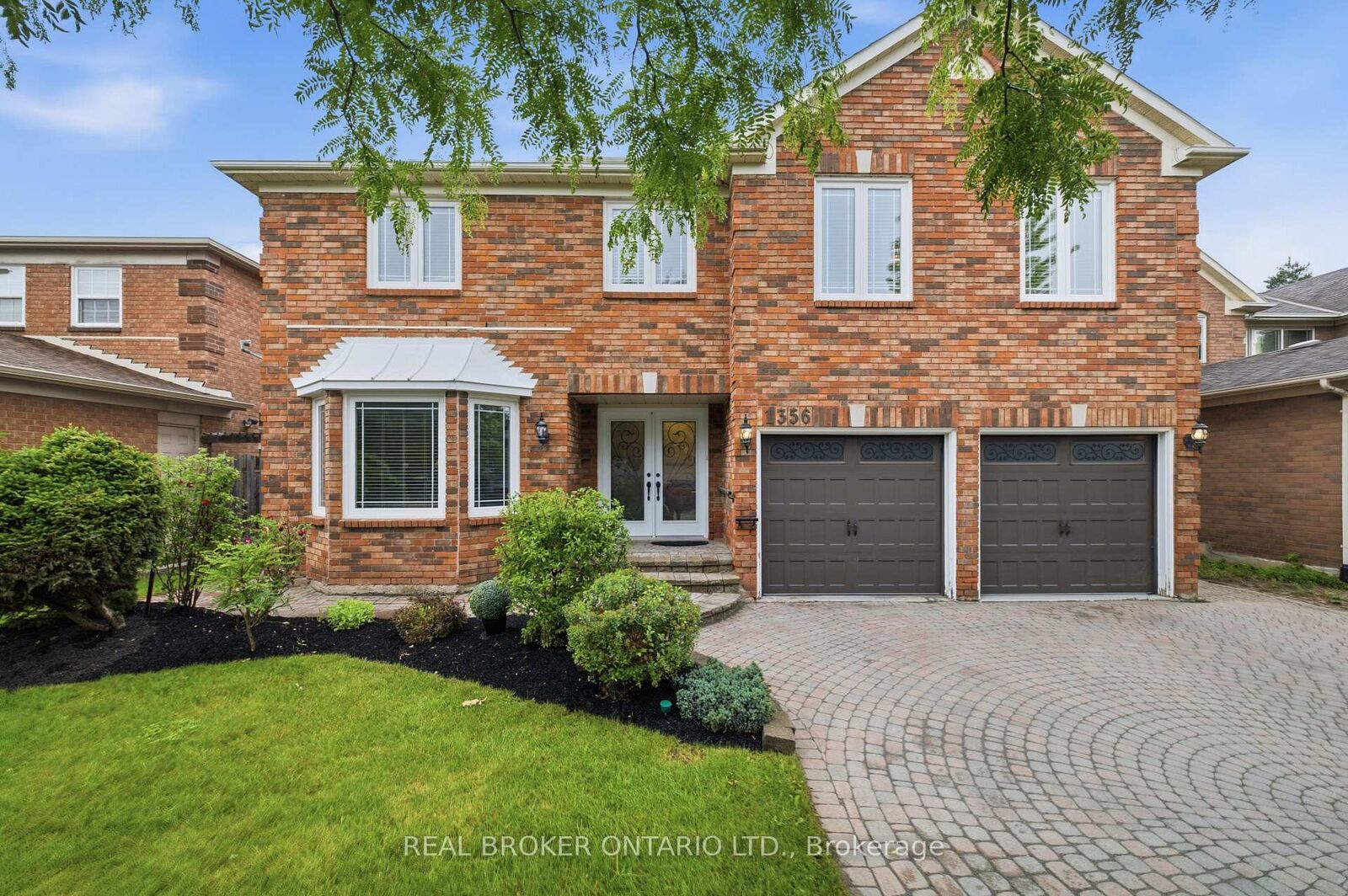 Property Photo: 1356 Mapleridge Crescent ON L6M 2G6