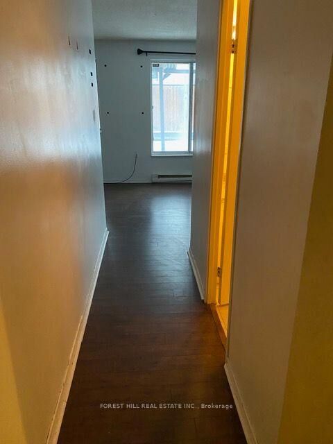 Property Photo:  436 Queen Street W 2nd Fl Unit 2  ON M5V 2A8 