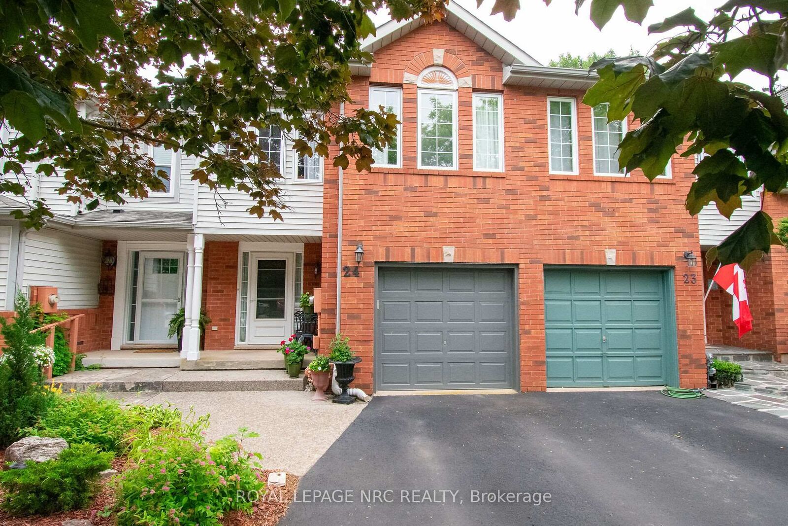 Property Photo:  24 Walker Court  ON L3M 5J5 