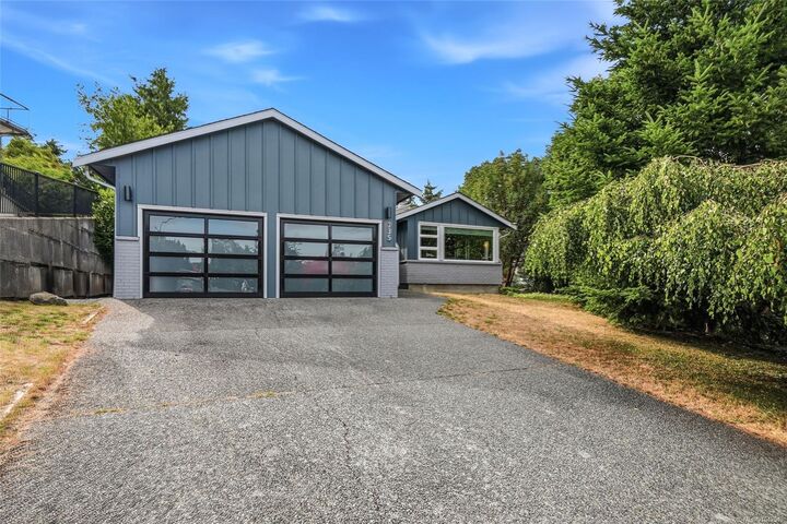 Property Photo: 235 Concordia Pl BC V9R 6A9