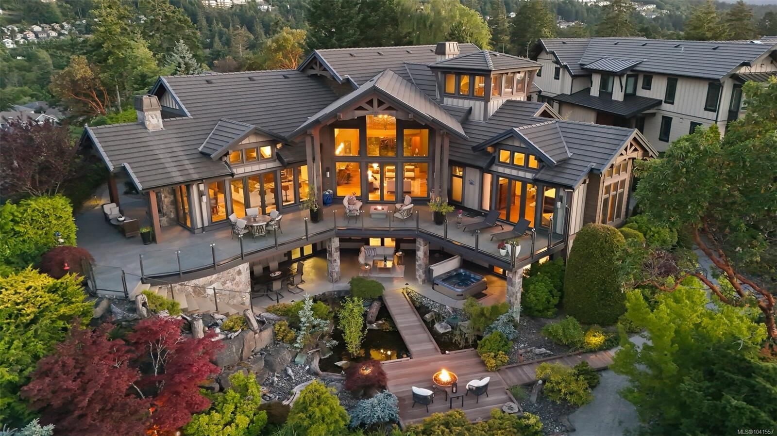 Property Photo: 5025 Hinrich View BC V9V 0A2