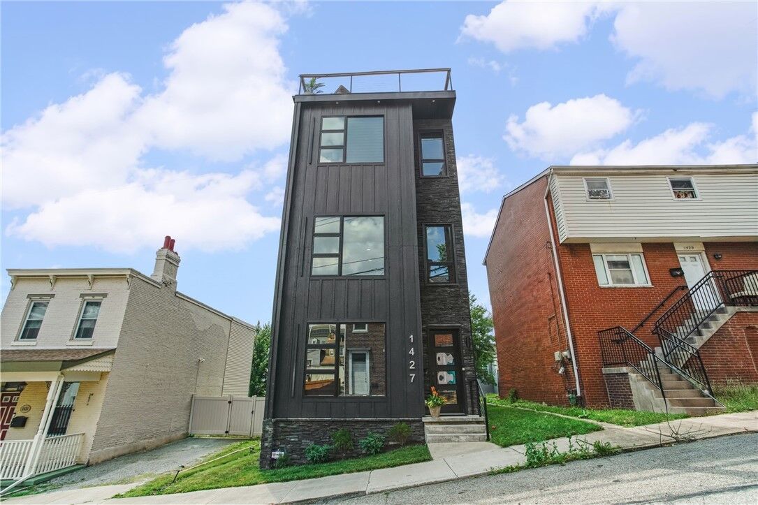 Property Photo:  1427 Sandusky Street  PA 15212 