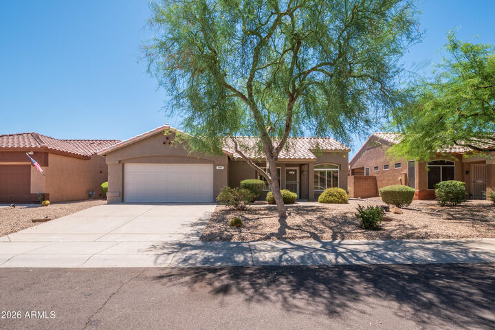 Property Photo:  22202 N Cochise Lane  AZ 85375 
