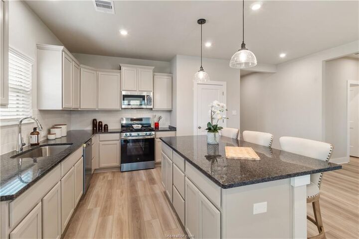Property Photo:  6303 Raleigh Drive  TX 77845 