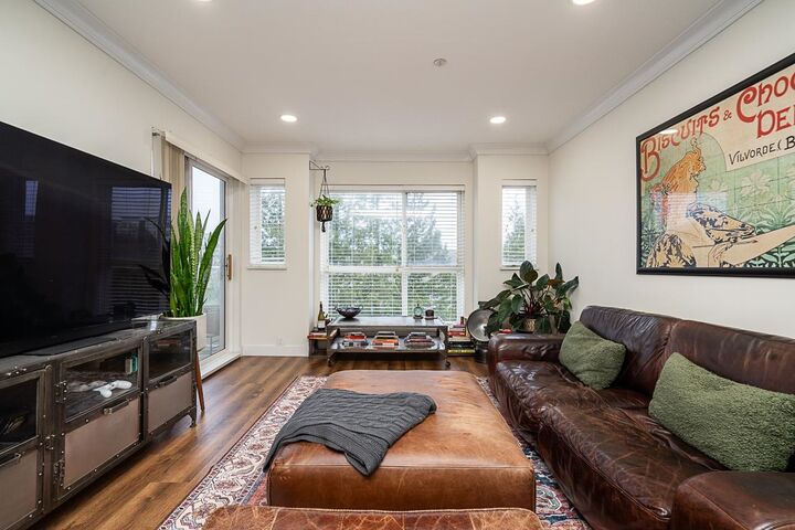 Property Photo: 5499 203 Street 307 BC V3A 1W1