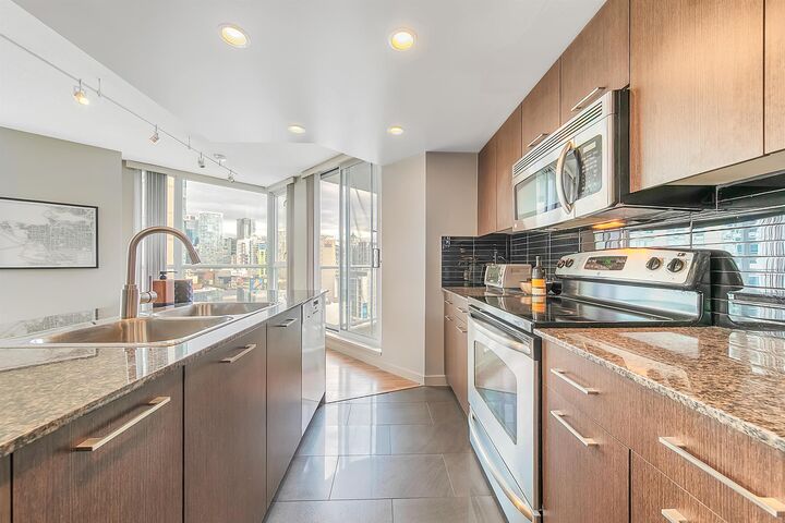 Property Photo: 1212 Howe Street 1102 BC V6Z 2M9