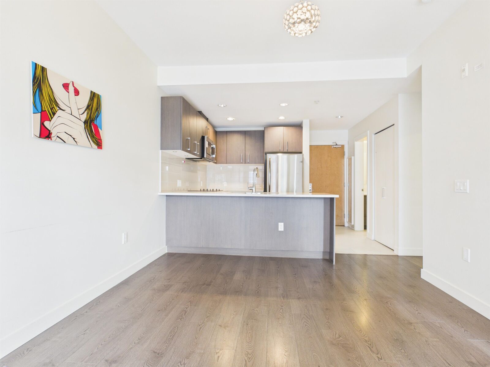 Property Photo: 5983 Gray Avenue 617 BC V6S 0G8