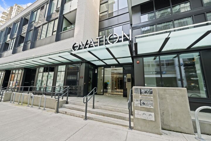 Property Photo:  823 Carnarvon Street 1705  BC V3M 0N5 
