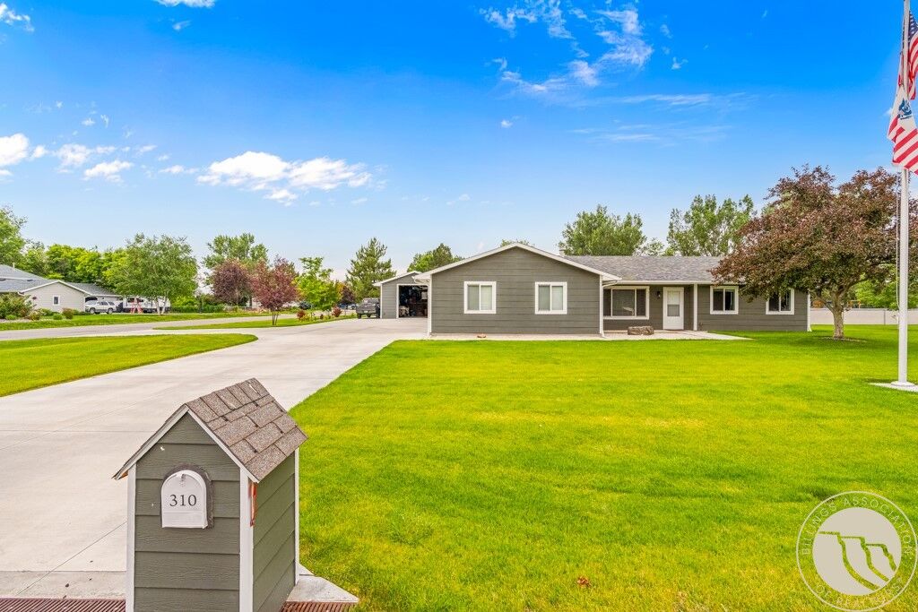 Property Photo:  310 Lavender Street  MT 59106 