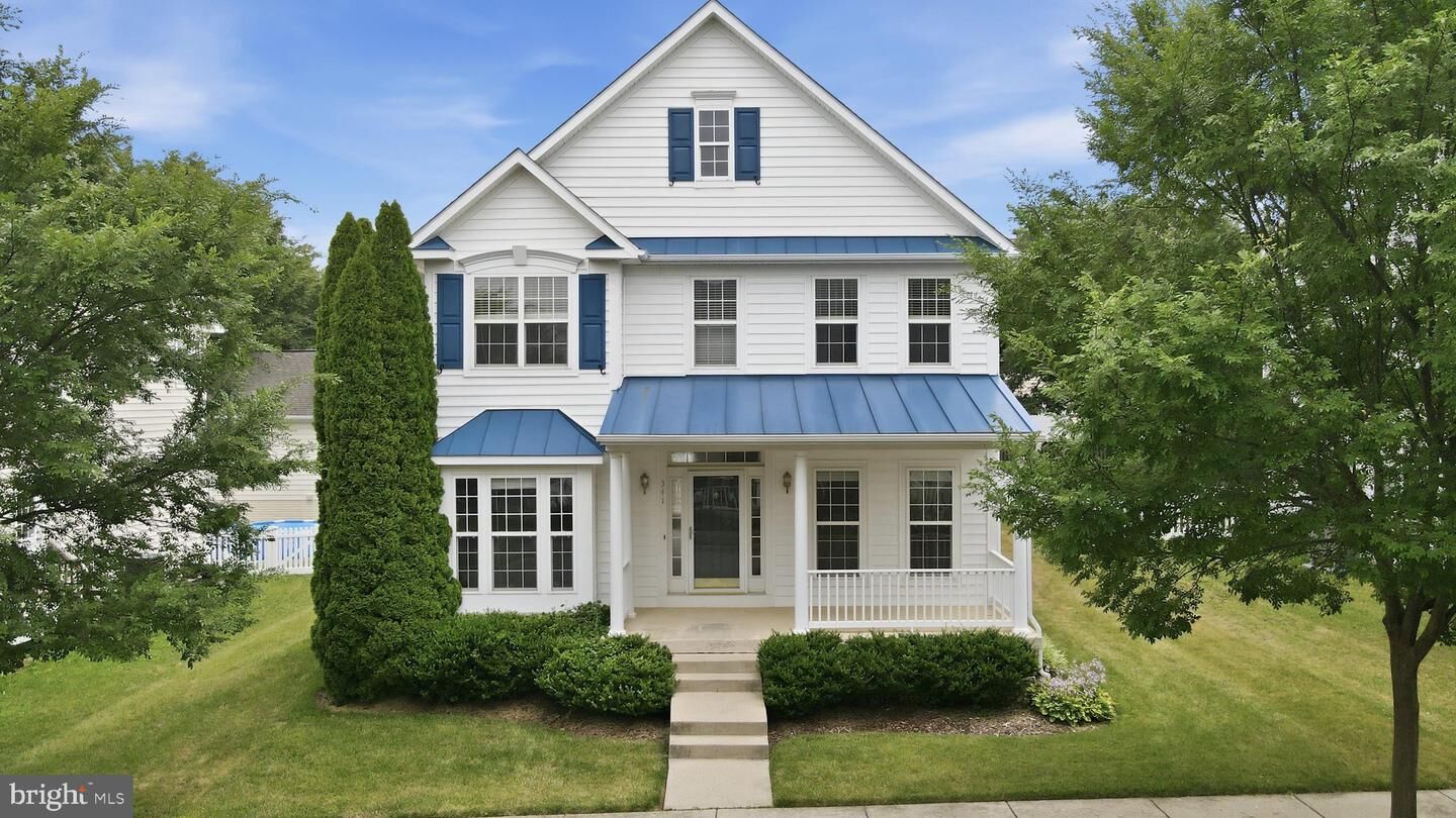 Property Photo:  341 Bullskin Street  WV 25414 