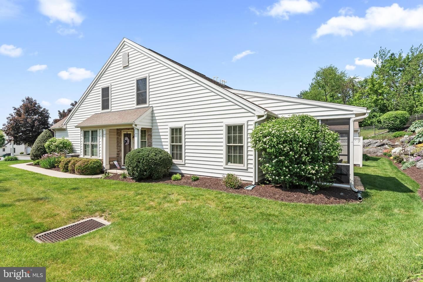 Property Photo: 20 Hardy Court PA 17602