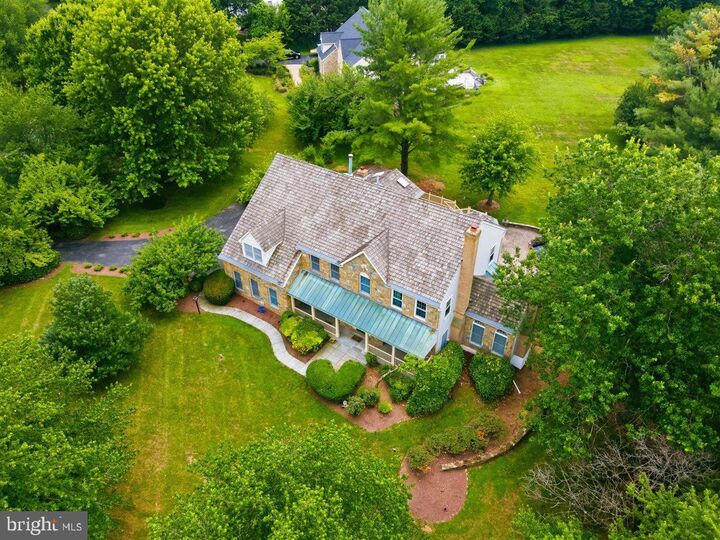 Property Photo:  26 Grey Pebble Court  MD 20874 