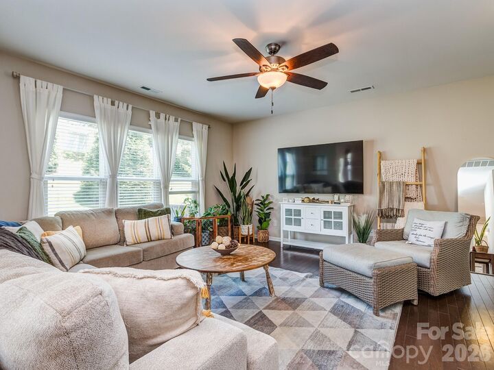 Property Photo:  3831 Park South Station Boulevard  NC 28210 