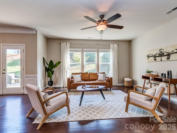 Property Photo:  3831 Park South Station Boulevard  NC 28210 