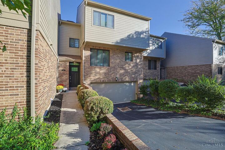 Property Photo:  90 Carpenters Ridge  OH 45241 