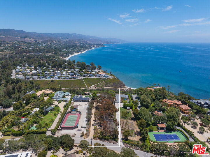 Property Photo: 6734 Zumirez Dr CA 90265