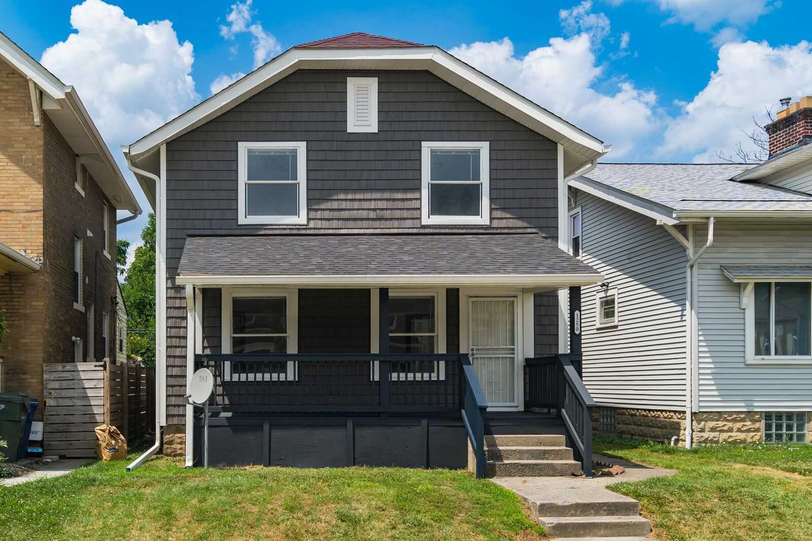 Property Photo: 1250 Hildreth Avenue OH 43203