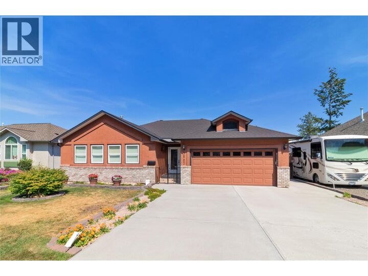 3527 Glen Eagles Drive — photo 1