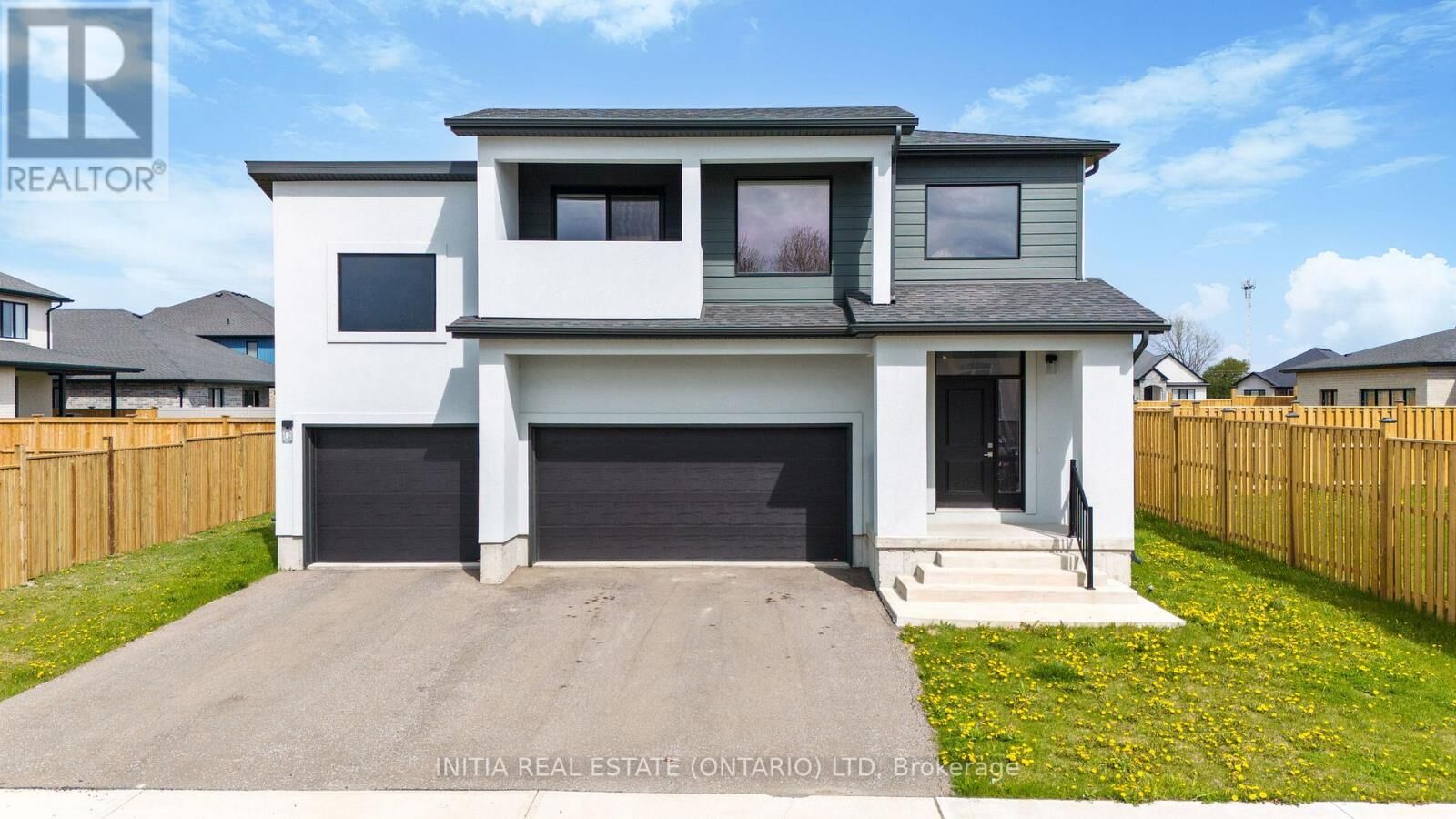 Property Photo: 608 Sweetbay Crescent ON N7S 0A8