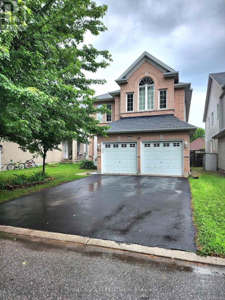 Property Photo: 166 Macara Crescent ON K2K 0C9