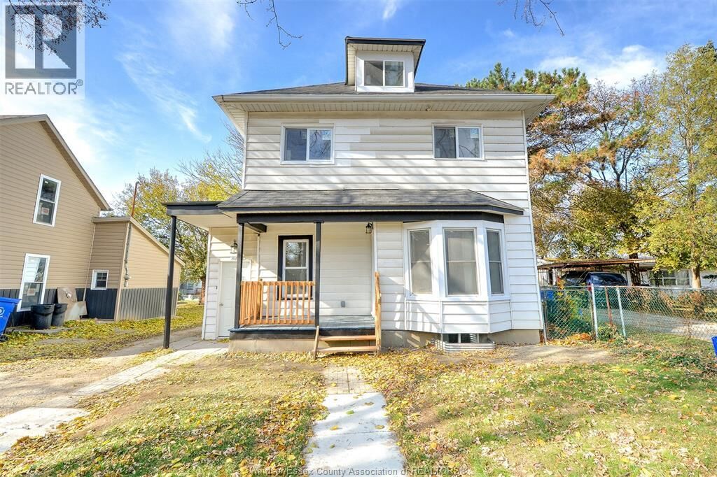 Property Photo:  3076 Sandwich  ON N9C 1A4 