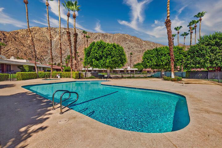 Property Photo: 77765 Cottonwood Cove CA 92210