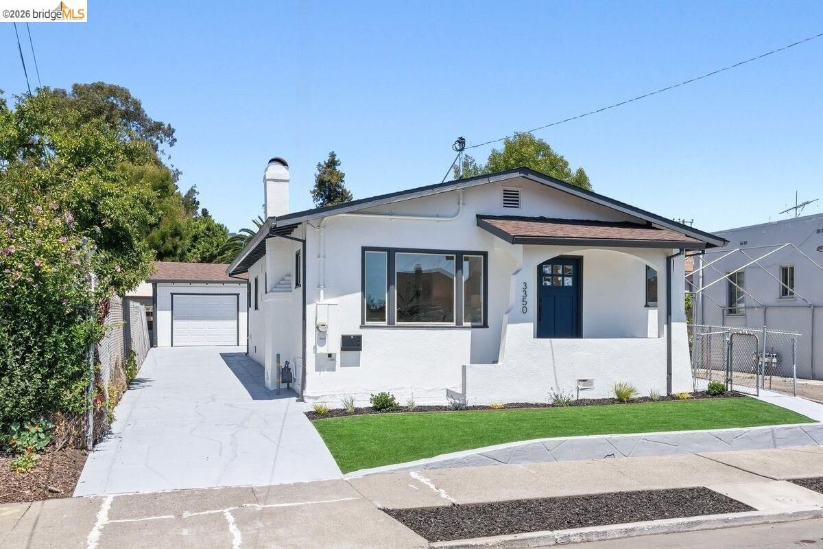 Property Photo: 3350 Brookdale Ave CA 94602