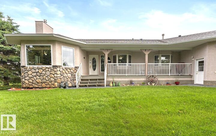 Property Photo:  45424 Hwy 660 Highway  AB T9N 2G6 