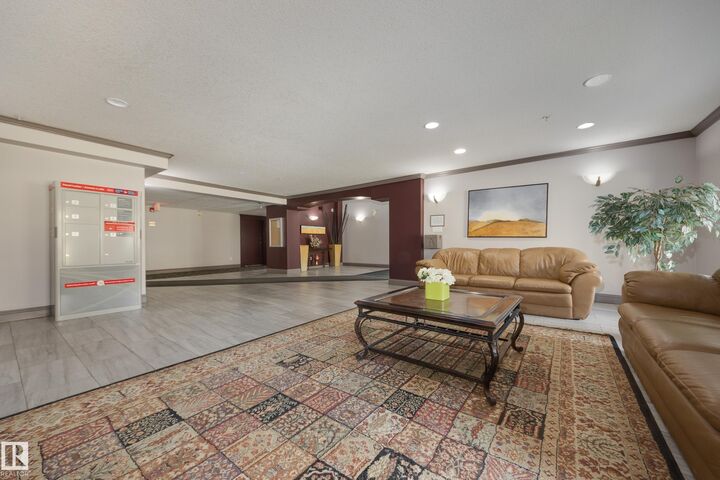Property Photo: 13005 140 Avenue NW 307 AB T6V 1X1