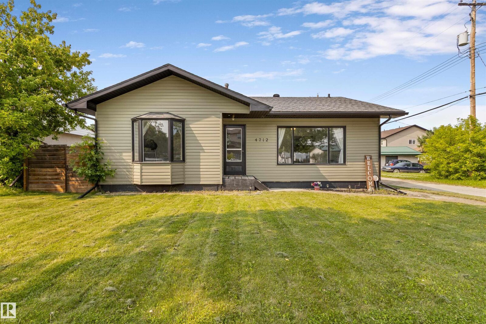 Property Photo: 4712 49 Avenue AB T7A 1H8