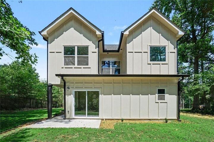 Property Photo:  6320 Crystal Cove Trail  GA 30506 