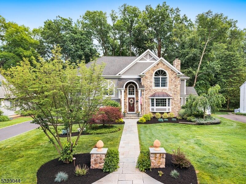 Property Photo:  881 Village Green  NJ 07090 