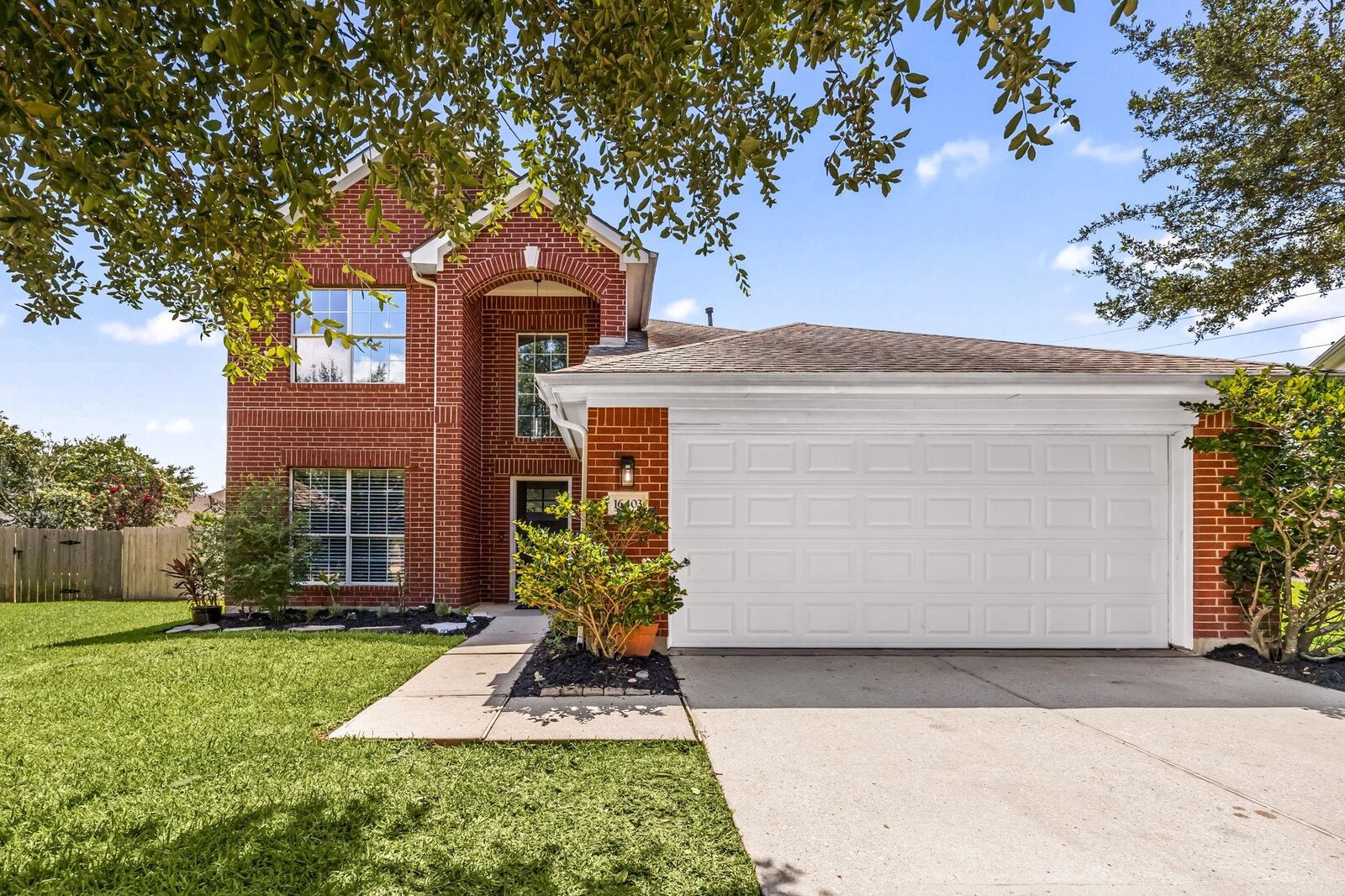Property Photo:  16403 Mauve Orchid Way  TX 77433 