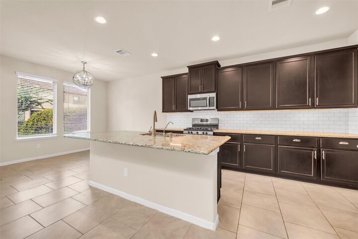 Property Photo: 3322 Orchard Bridge Lane TX 77471