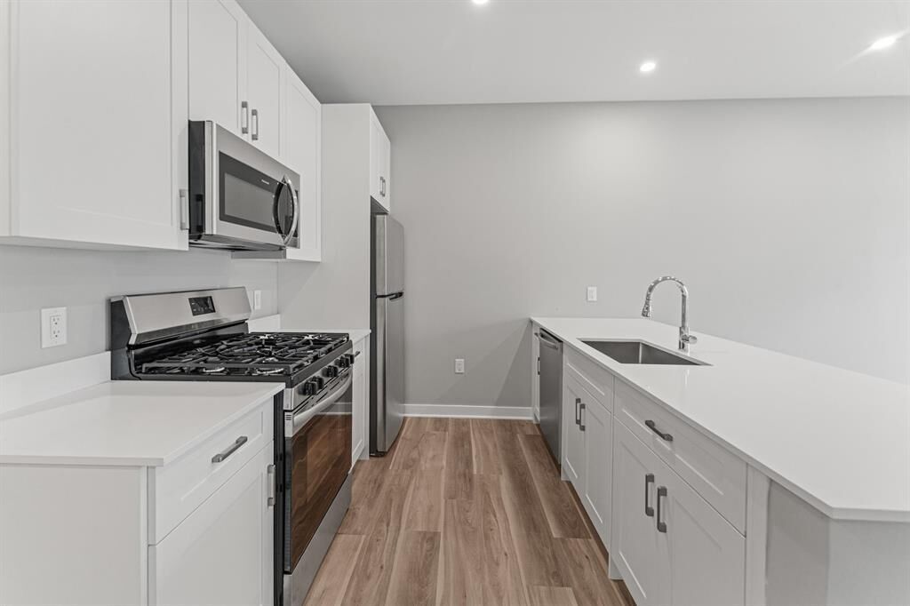 Property Photo: 475 Communipaw Ave 301 NJ 07304