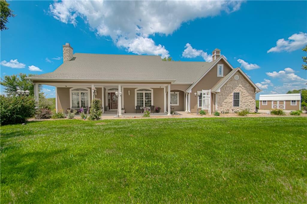 Property Photo:  5292 SW 169 Highway  MO 64492 
