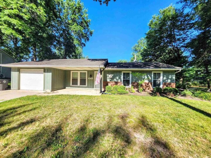 Property Photo:  6913 Woodtrail Court  IN 46835-1806 