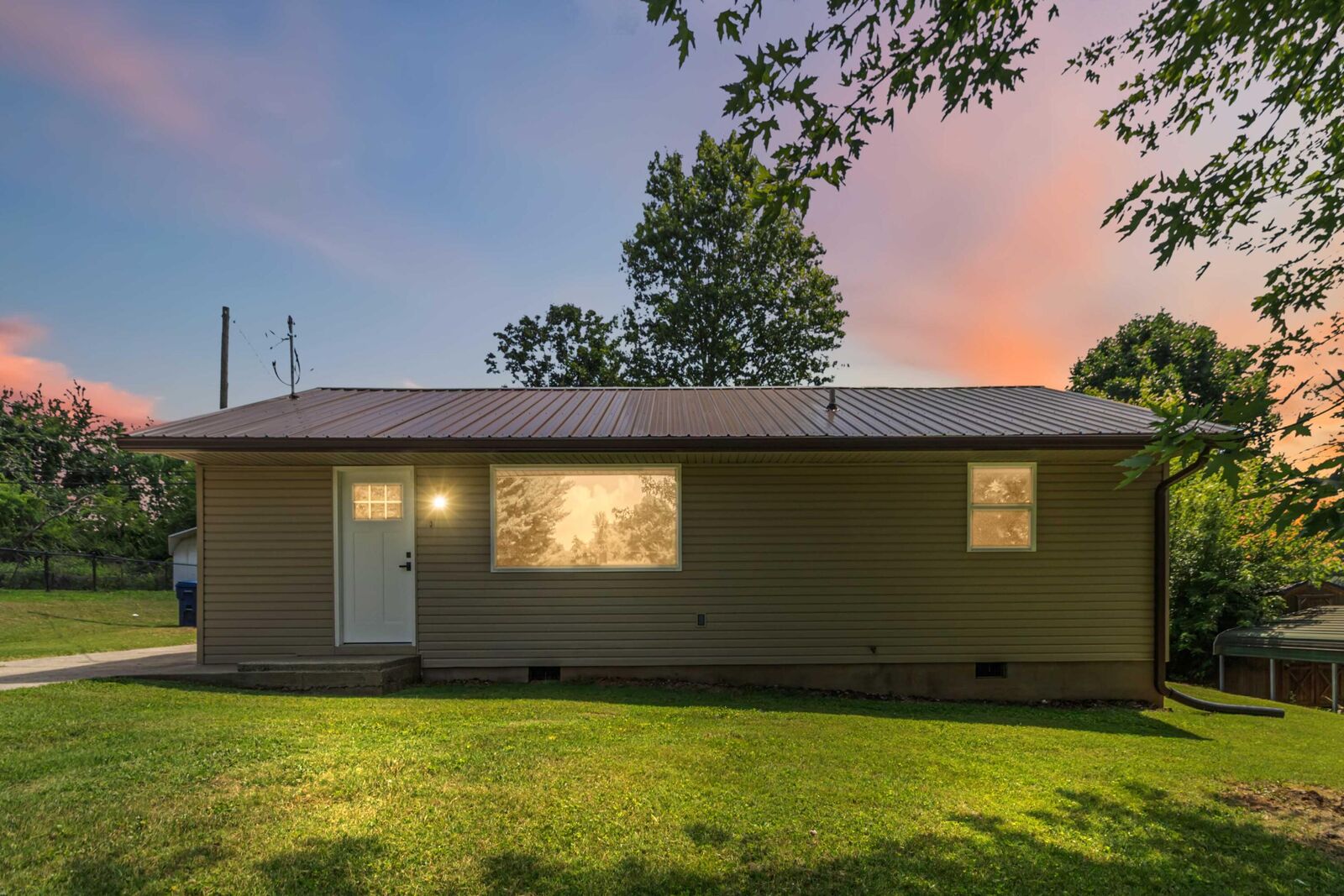 Property Photo:  5213 Beechwood Drive  KY 42501 