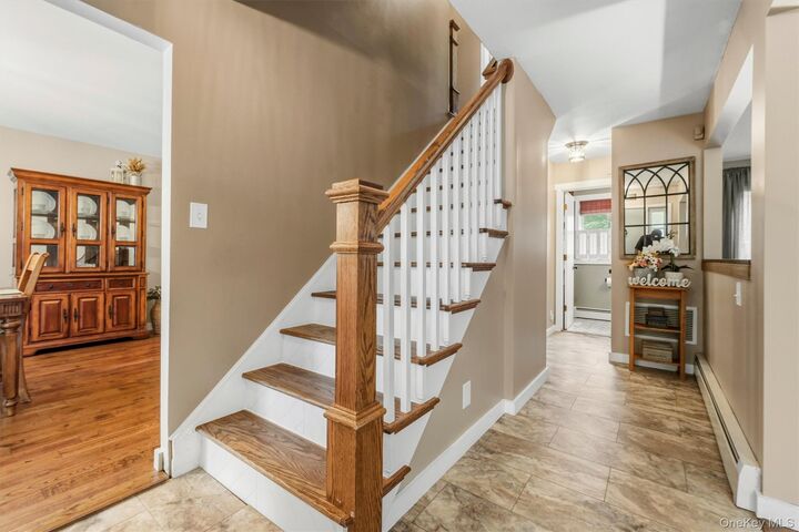 Property Photo:  10 Concord Road  NY 12524 